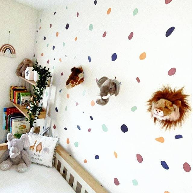 Wall dots sale decor